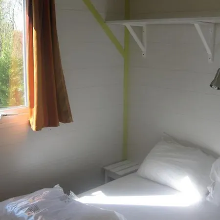 Campingplatz Mobil Confortable Avec Terrasse En Charente-maritime - Api-1-52-690 Le Fouilloux