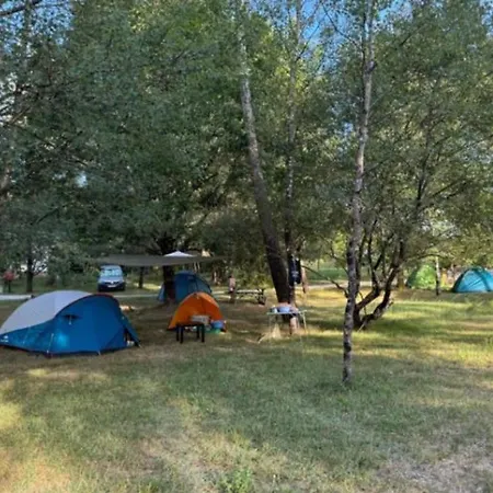 Campingplatz Mobil Confortable Avec Terrasse En Charente-maritime - Api-1-52-690 *