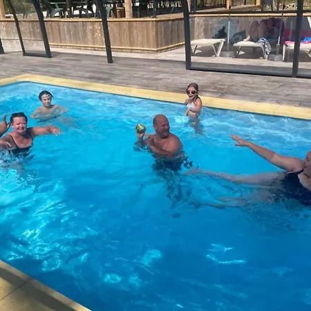 Campingplatz Mobil Confortable Avec Terrasse En Charente-maritime - Api-1-52-690