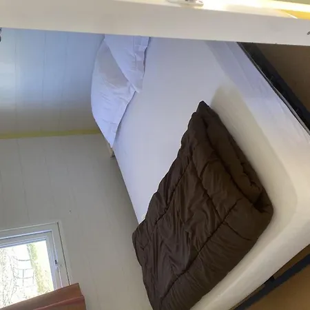 Mobil Confortable Avec Terrasse En Charente-maritime - Api-1-52-690 Campingplatz *