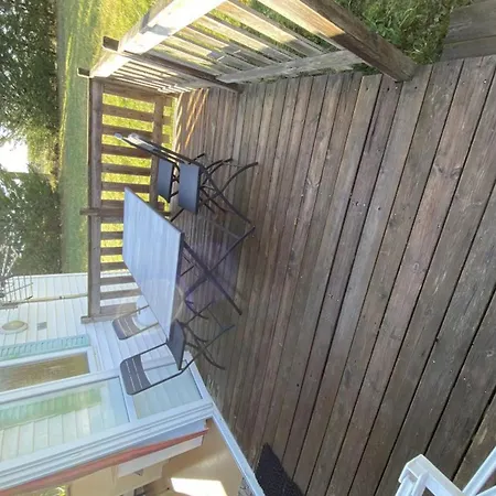Mobil Confortable Avec Terrasse En Charente-maritime - Api-1-52-690 Campingplatz Le Fouilloux